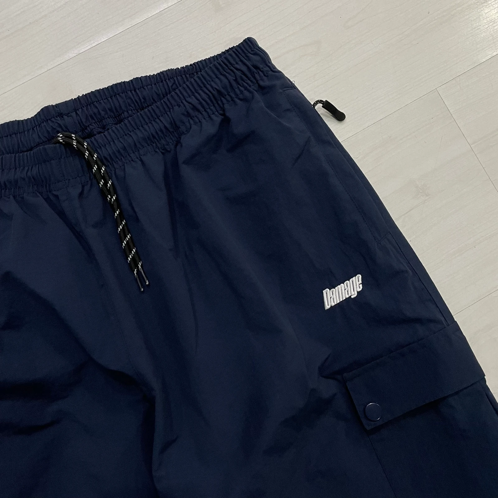 Pantalon Damage - Cargo Track Pants (Marine) – photo 2